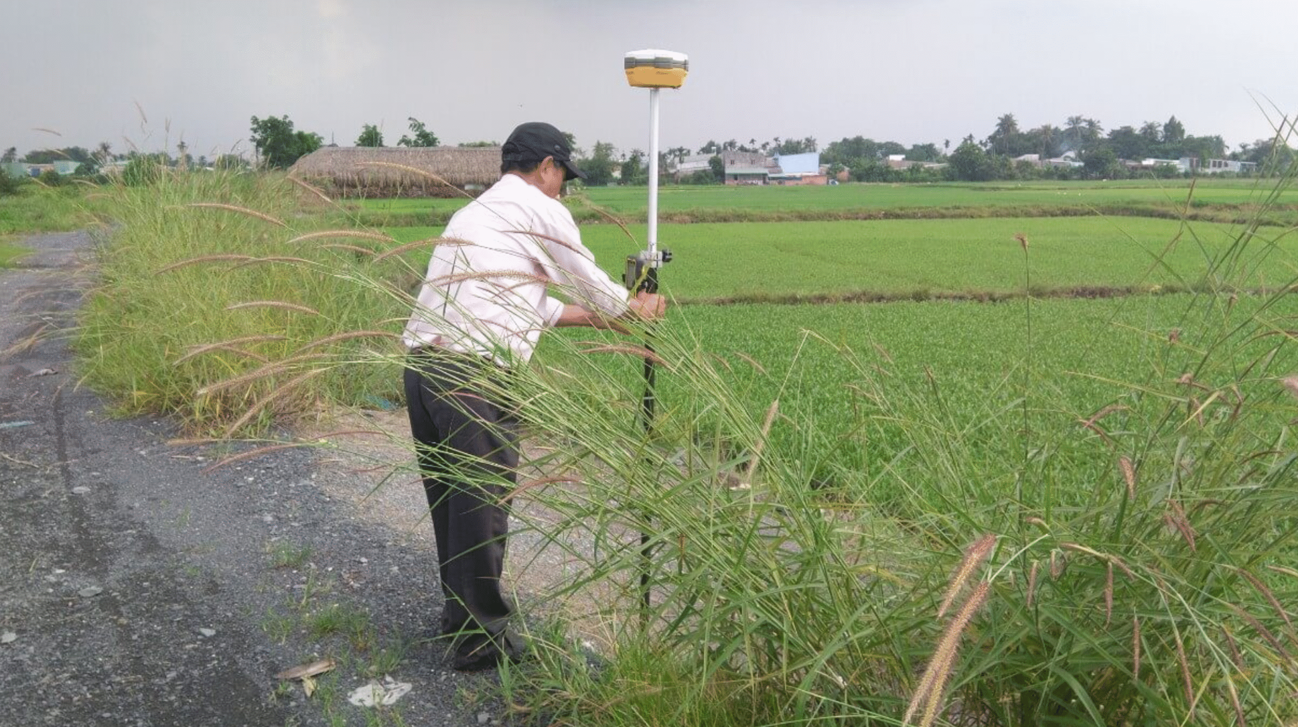 Tại Sao Cần Đo Đạc, Xác Định Ranh Giới Đất Trước Khi Làm Sổ Đỏ